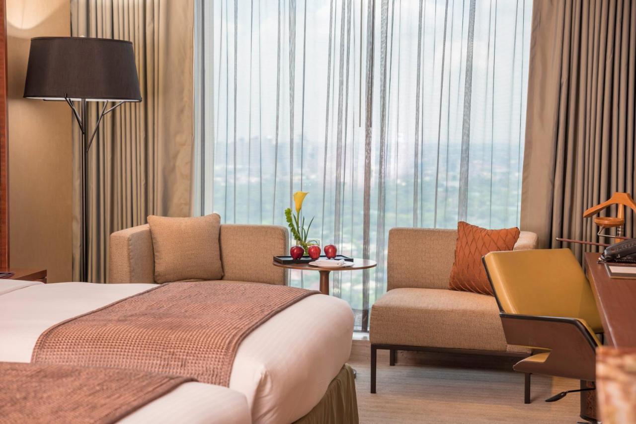 Marco Polo Ortigas Manila Otel Pasig City Dış mekan fotoğraf